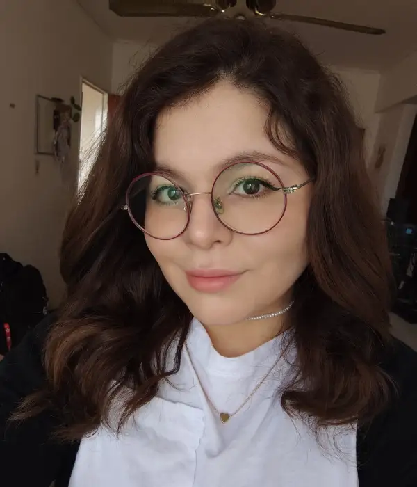 Yesica, Paid Media Manager en Ikigai, especialista en publicidad digital y análisis de datos